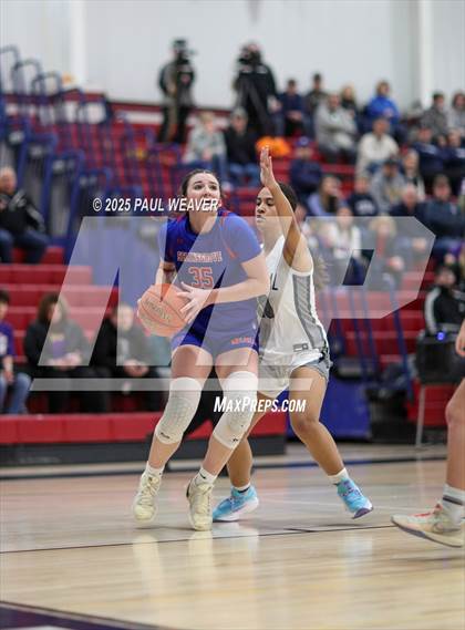 Thumbnail 1 in Selinsgrove vs. Central Columbia (PIAA District 4 Class 4A Semifinal) photogallery.