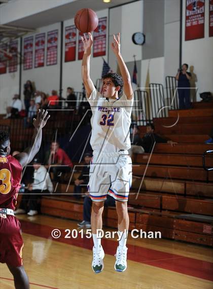 Thumbnail 2 in Highland vs. Westlake (Rose City Roundball Classic) photogallery.