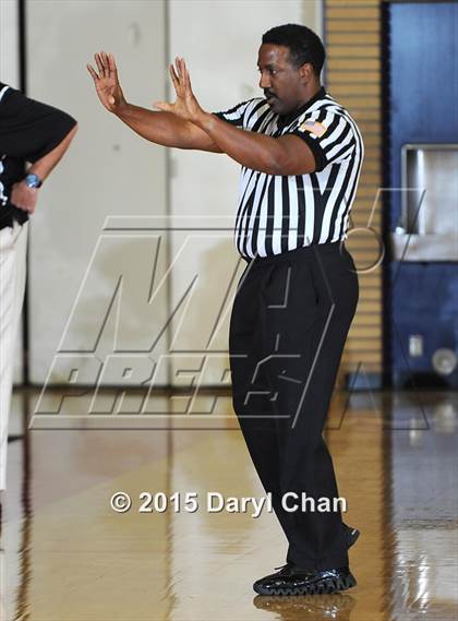 Thumbnail 3 in Highland vs. Westlake (Rose City Roundball Classic) photogallery.