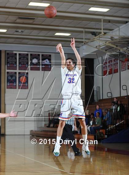 Thumbnail 3 in Highland vs. Westlake (Rose City Roundball Classic) photogallery.