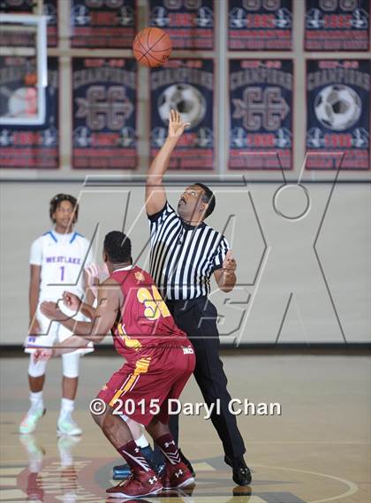 Thumbnail 2 in Highland vs. Westlake (Rose City Roundball Classic) photogallery.