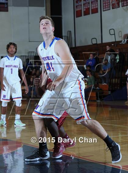 Thumbnail 2 in Highland vs. Westlake (Rose City Roundball Classic) photogallery.