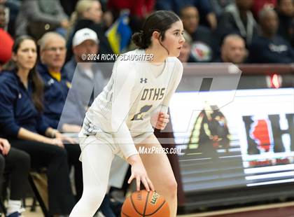 Thumbnail 3 in O'Fallon vs. Alton (IHSA 4A Sectional Semifinal) photogallery.