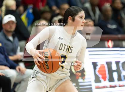 Thumbnail 2 in O'Fallon vs. Alton (IHSA 4A Sectional Semifinal) photogallery.