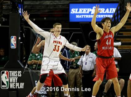 Thumbnail 1 in Harvard-Westlake vs. Palma (CIF State D4 Final) photogallery.