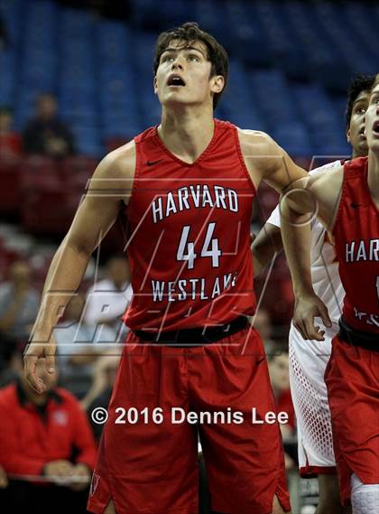 Thumbnail 3 in Harvard-Westlake vs. Palma (CIF State D4 Final) photogallery.