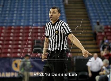 Thumbnail 3 in Harvard-Westlake vs. Palma (CIF State D4 Final) photogallery.
