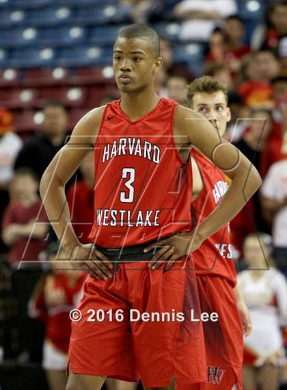 Thumbnail 2 in Harvard-Westlake vs. Palma (CIF State D4 Final) photogallery.