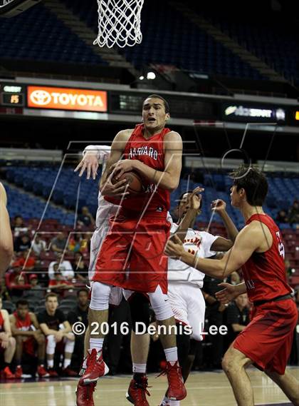 Thumbnail 1 in Harvard-Westlake vs. Palma (CIF State D4 Final) photogallery.