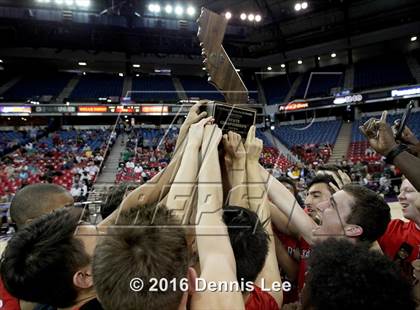 Thumbnail 1 in Harvard-Westlake vs. Palma (CIF State D4 Final) photogallery.