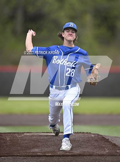 Thumbnail 1 in Bothell/Inglemoor @ Skyline photogallery.