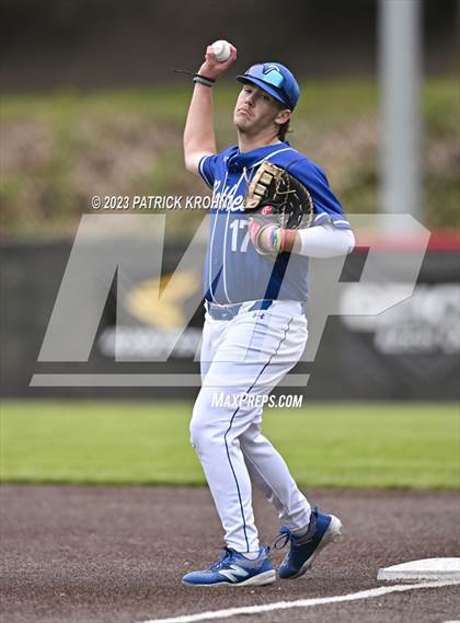 Thumbnail 2 in Bothell/Inglemoor @ Skyline photogallery.