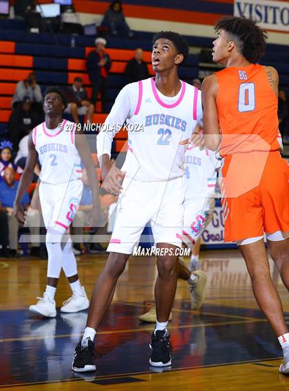 Thumbnail 2 in Bishop Gorman vs. Sheldon (Tarkanian Classic) photogallery.