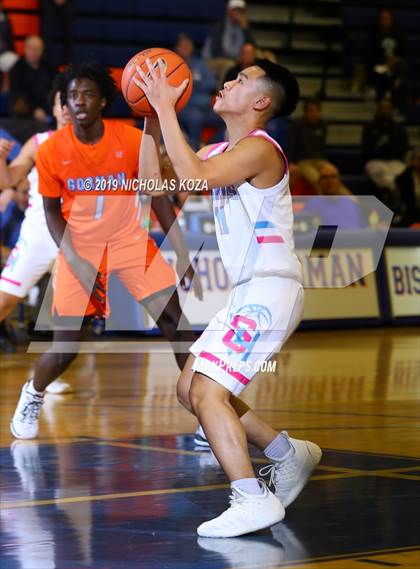 Thumbnail 1 in Bishop Gorman vs. Sheldon (Tarkanian Classic) photogallery.