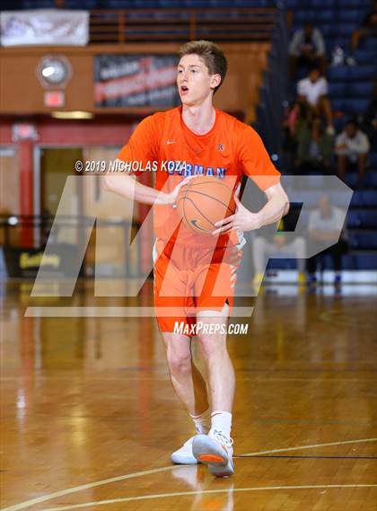 Thumbnail 2 in Bishop Gorman vs. Sheldon (Tarkanian Classic) photogallery.