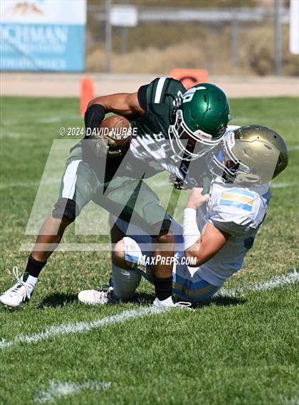 Thumbnail 1 in Quartz Hill @ Burroughs photogallery.