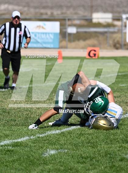 Thumbnail 1 in Quartz Hill @ Burroughs photogallery.