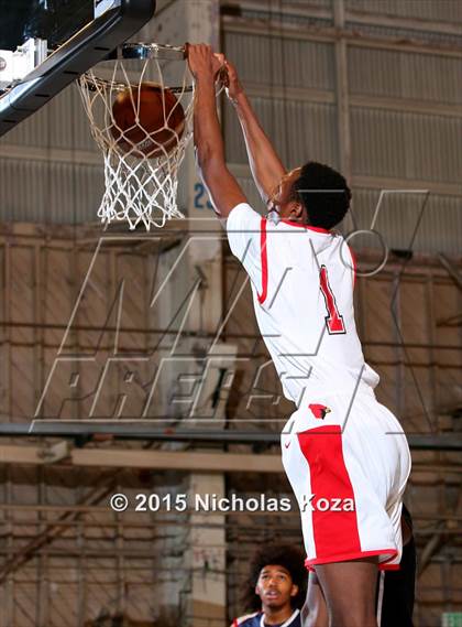 Thumbnail 2 in Lawndale vs. Compton (Jordan Take Flight Challenge) photogallery.