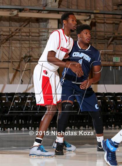 Thumbnail 2 in Lawndale vs. Compton (Jordan Take Flight Challenge) photogallery.
