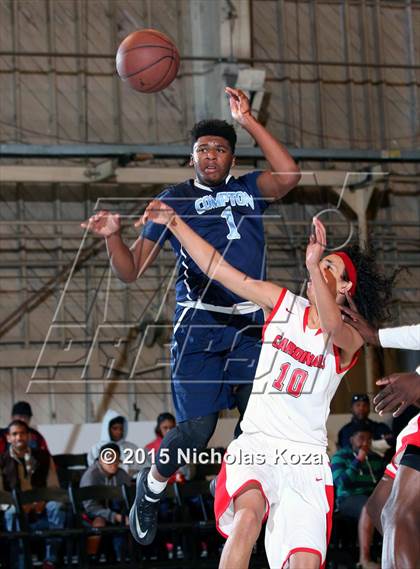 Thumbnail 1 in Lawndale vs. Compton (Jordan Take Flight Challenge) photogallery.