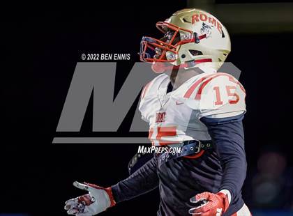 Thumbnail 1 in Langston Hughes vs Rome (GHSA 6A Semifinal) photogallery.