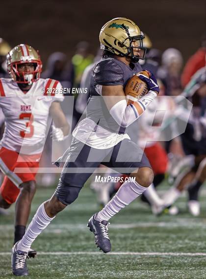 Thumbnail 1 in Langston Hughes vs Rome (GHSA 6A Semifinal) photogallery.