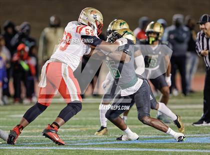 Thumbnail 2 in Langston Hughes vs Rome (GHSA 6A Semifinal) photogallery.