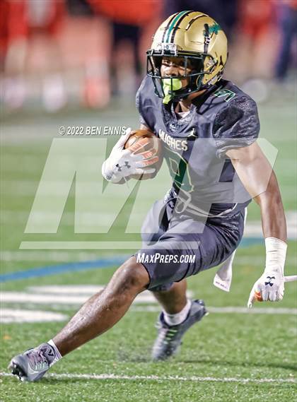 Thumbnail 2 in Langston Hughes vs Rome (GHSA 6A Semifinal) photogallery.