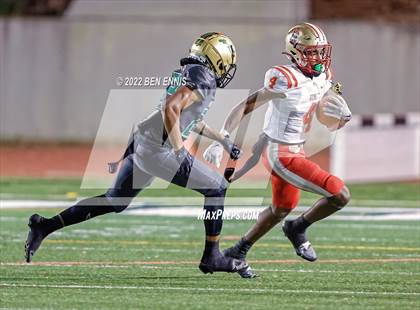 Thumbnail 1 in Langston Hughes vs Rome (GHSA 6A Semifinal) photogallery.