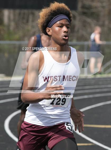 Thumbnail 1 in West Mecklenburg Hawk Invitational photogallery.