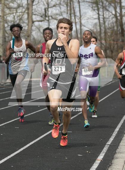 Thumbnail 1 in West Mecklenburg Hawk Invitational photogallery.