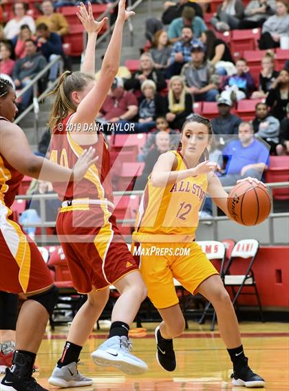 Thumbnail 2 in Chicken Express All-Star Classic photogallery.