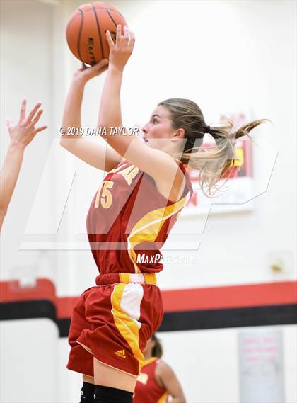 Thumbnail 3 in Chicken Express All-Star Classic photogallery.
