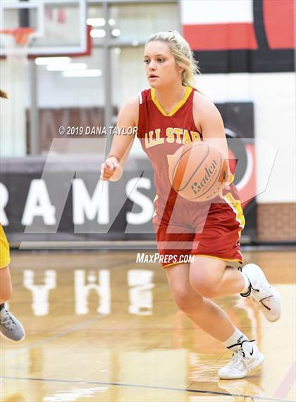 Thumbnail 2 in Chicken Express All-Star Classic photogallery.