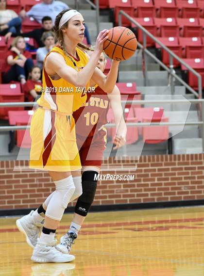 Thumbnail 3 in Chicken Express All-Star Classic photogallery.