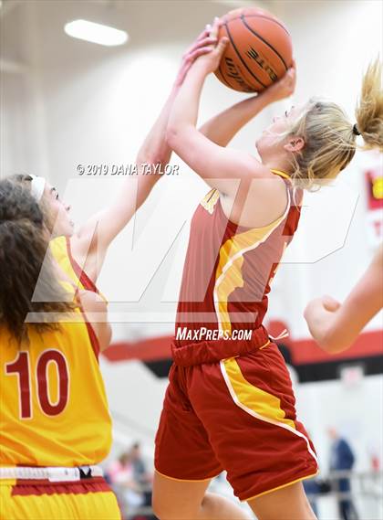 Thumbnail 2 in Chicken Express All-Star Classic photogallery.