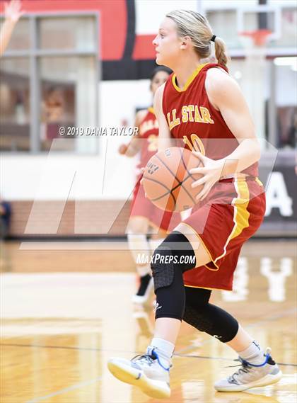 Thumbnail 3 in Chicken Express All-Star Classic photogallery.