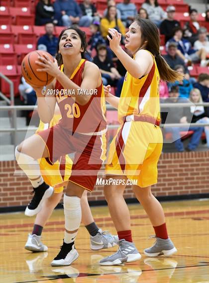 Thumbnail 2 in Chicken Express All-Star Classic photogallery.