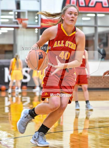 Thumbnail 1 in Chicken Express All-Star Classic photogallery.