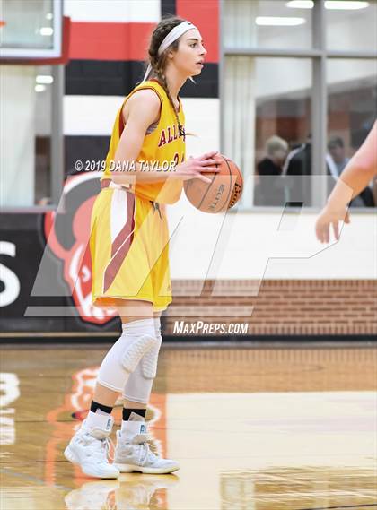 Thumbnail 3 in Chicken Express All-Star Classic photogallery.