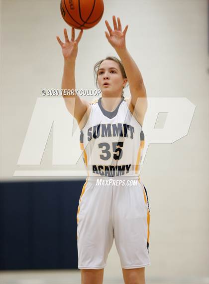 Thumbnail 3 in Tooele vs. Summit Academy photogallery.