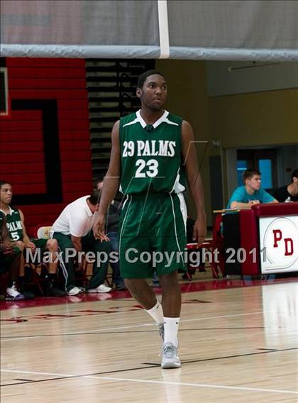 Thumbnail 2 in La Quinta vs. Twenty Nine Palms (Palm Springs Winter Classic) photogallery.