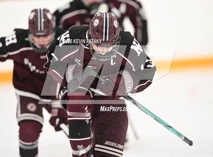 Thumbnail 1 in North Haven vs. East Haven (SCC D2 Semifinal) photogallery.