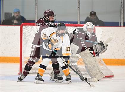 Thumbnail 2 in North Haven vs. East Haven (SCC D2 Semifinal) photogallery.