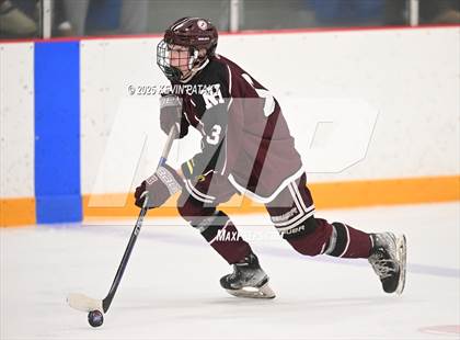 Thumbnail 2 in North Haven vs. East Haven (SCC D2 Semifinal) photogallery.