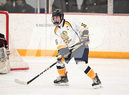 Thumbnail 2 in North Haven vs. East Haven (SCC D2 Semifinal) photogallery.