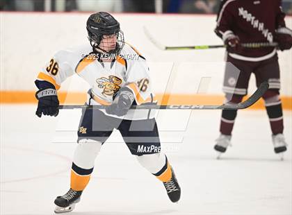 Thumbnail 2 in North Haven vs. East Haven (SCC D2 Semifinal) photogallery.