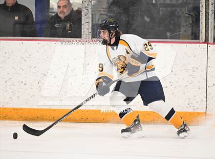 Thumbnail 2 in North Haven vs. East Haven (SCC D2 Semifinal) photogallery.