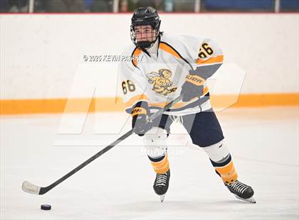 Thumbnail 2 in North Haven vs. East Haven (SCC D2 Semifinal) photogallery.