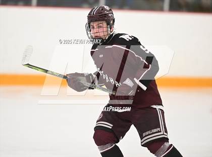 Thumbnail 3 in North Haven vs. East Haven (SCC D2 Semifinal) photogallery.